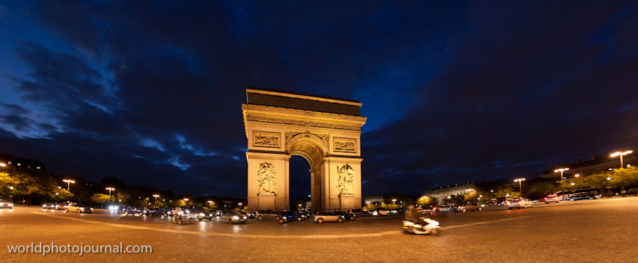 Arc de Triomphe Monument, Paris France