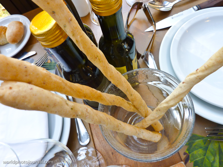 Italian Breadsticks with Wine and Olive Oil