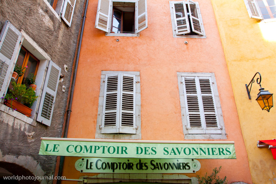 Le Comptoir des Savonniers, Historic Soap Shop, Grasse France