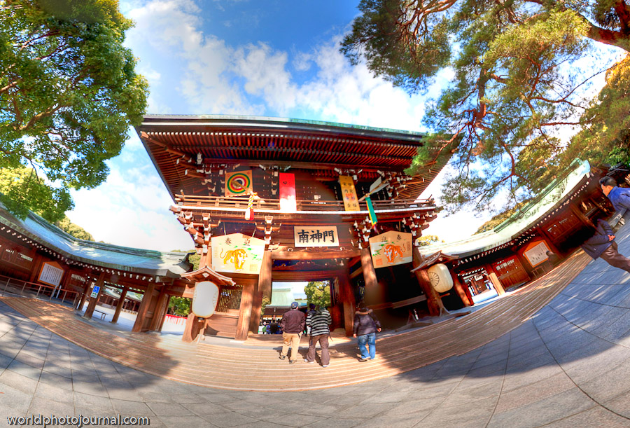 Meiji Shrine Gate, Tokyo Japan