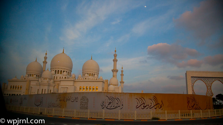 Sheikh Zayed Grand Mosque, Abu Dhabi UAE