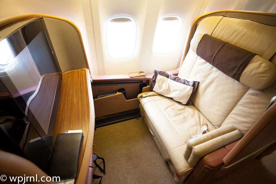 Singapore Airlines First Class Cabin, Boeing 777-300ER