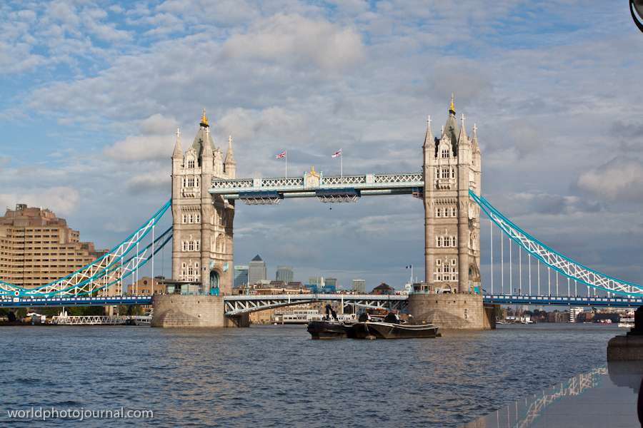 Tower Bridge, Historic Landmark, London England